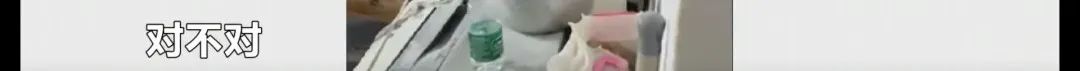 DƬ
